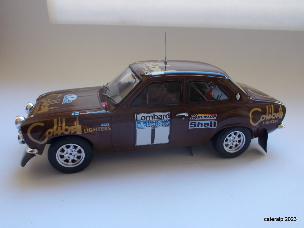 [HACHETTE IXO ] FORD ESCORT Mk1 JF Piot rallye MONTE CARLO 1972 Dzomon98