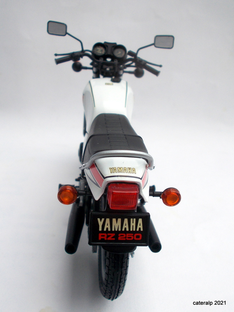 [ Tamiya ] Yamaha 350 RDLC  1980 et 250 RZ  Rdlc_t47