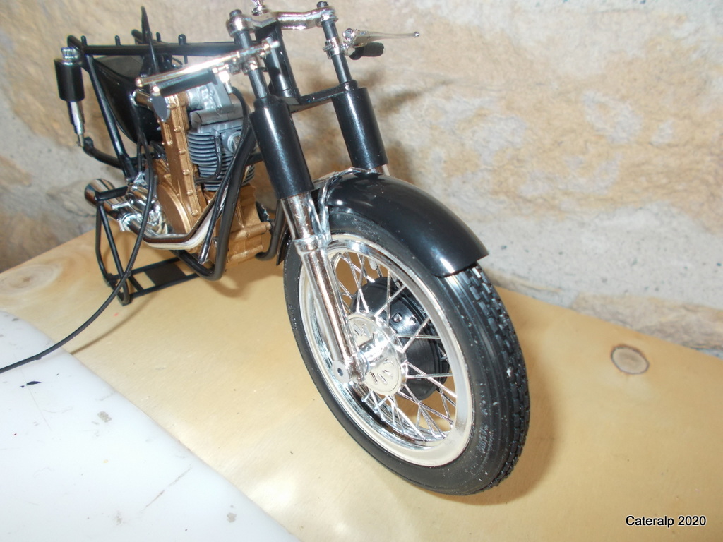 protar - [PROTAR] moto AJS 350 cc 1954 1/9ème Réf 153  Roue_a14