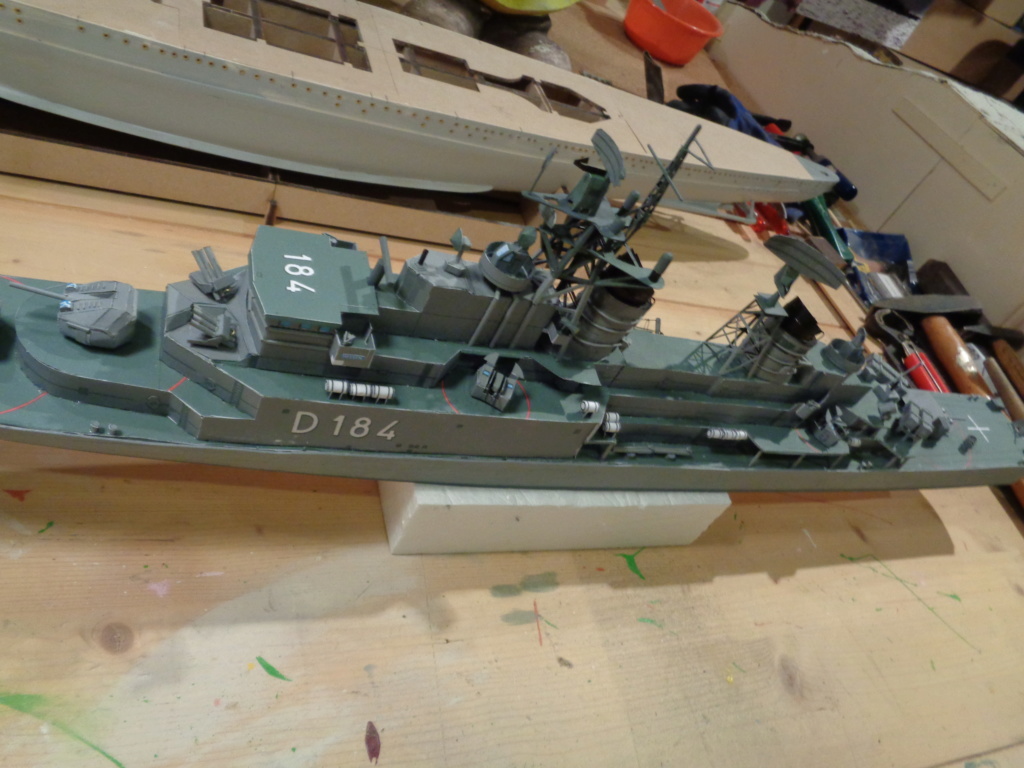 Zerstörer "Hessen" der Bundesmarine in 1 :160 WHV gebaut von Maat Tom - Seite 2 Dsc01812