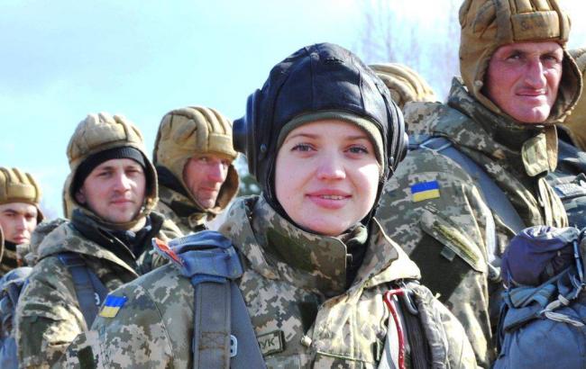 Modern Ukrainian uniform in photographs - Page 4 14258210