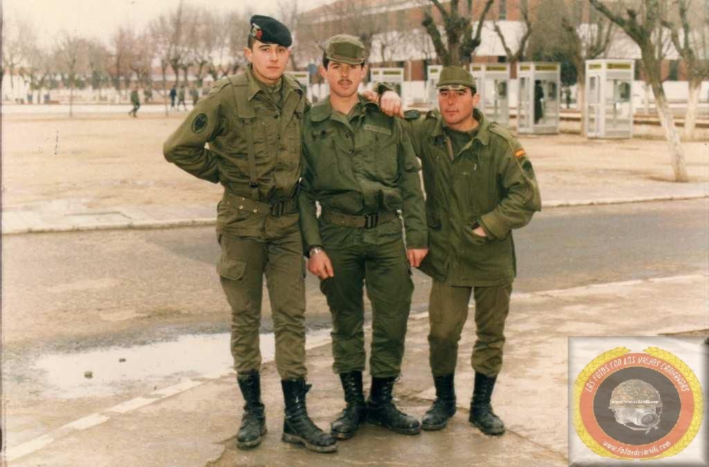 Spanish current issue woodland/temperate uniform. 1985-a10