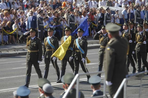 Modern Ukrainian uniform in photographs - Page 18 40454410