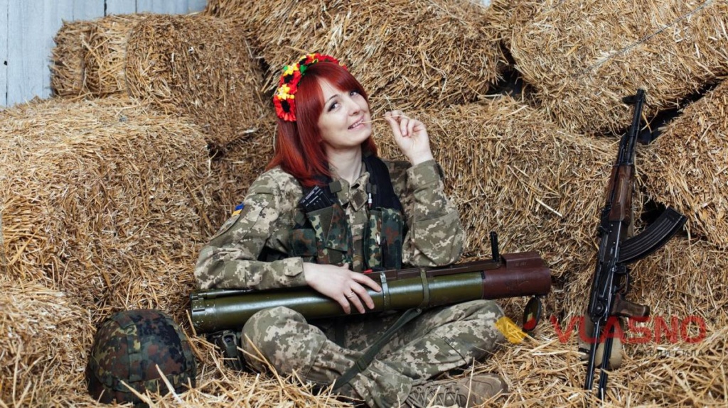 Modern Ukrainian uniform in photographs - Page 5 8c5a3a10