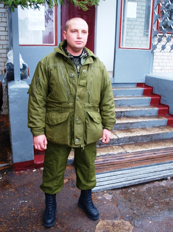Modern Ukrainian uniform in photographs - Page 7 Canadi11