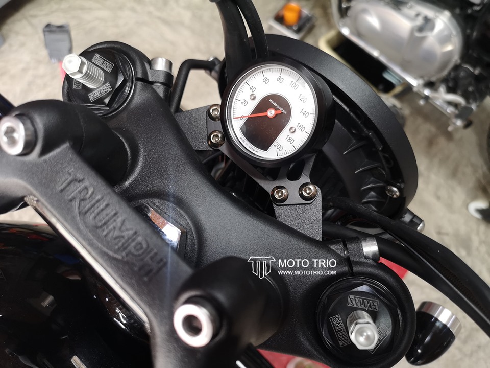 Compteur motogadget et street twin 69846110