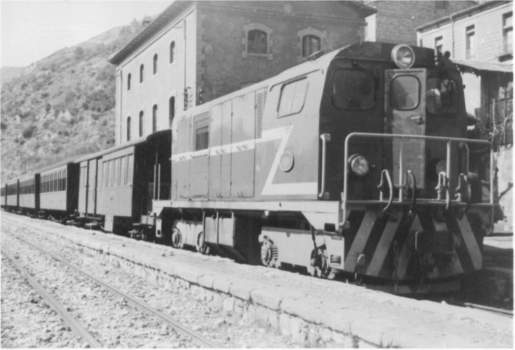 Ferrocarrils Catalans - Página 19 Foto_710