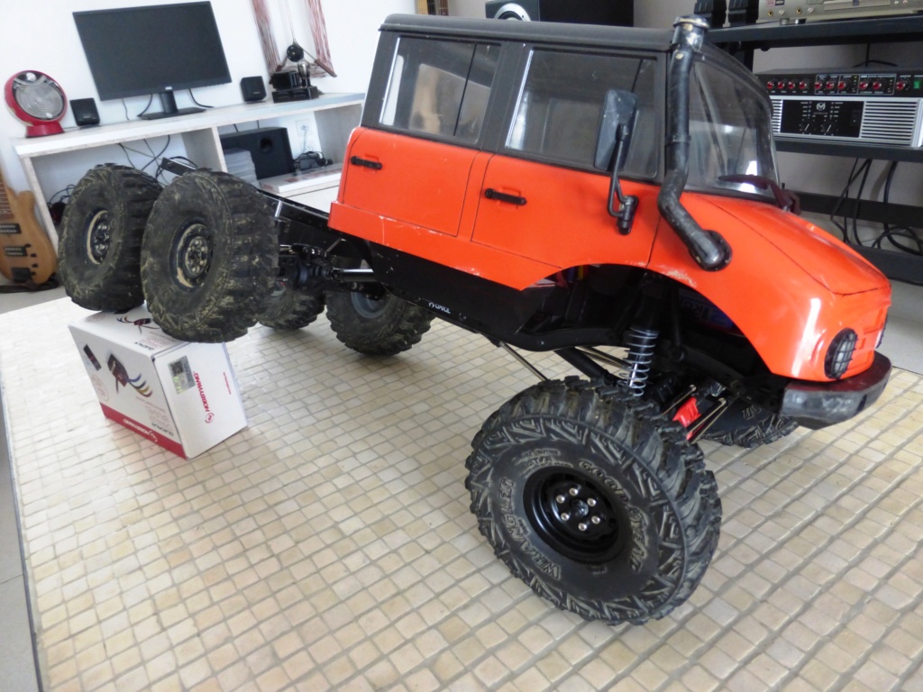 Axial Unimog 6x6 P1010023