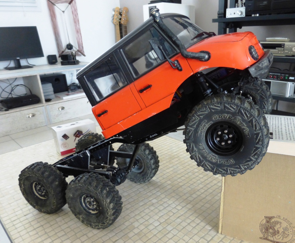 Axial Unimog 6x6 P1010028