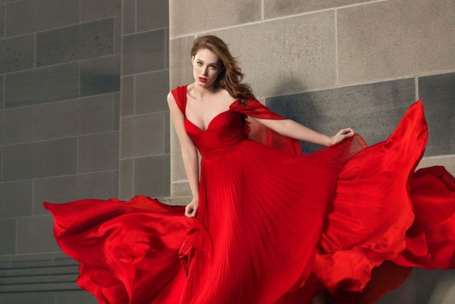 فستانكِ الآحمر بلون جنة شغاهكِ 112