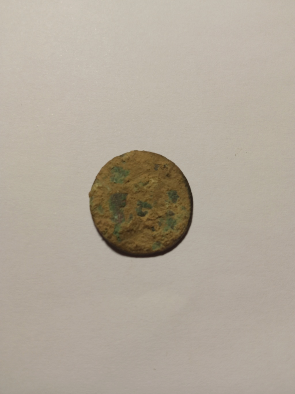 Ayuda para la identificación de esta moneda resellada. 16444110
