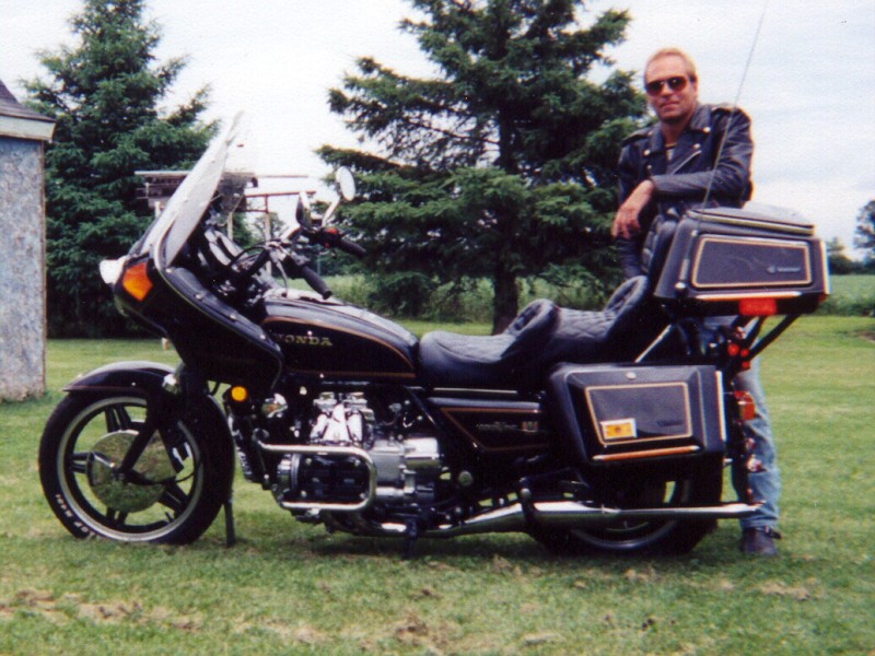 Mr Doles’ GL Barn Find Restoration 81_gl110