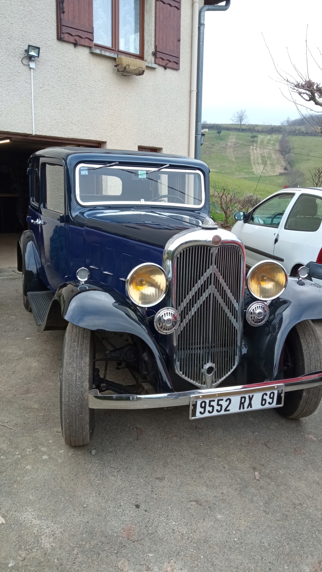 Vends ROSALIE 10L  1934 Img_2011