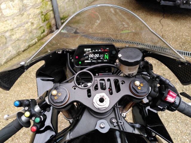 Vendu -Yamaha R1 2015 15000kms 13K€ avec CG Img_2014