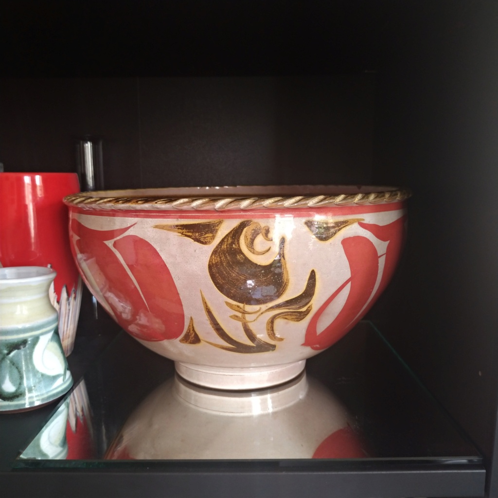 Alan Caiger-Smith Red and Lustre Bowl "A.P.L." P_202314