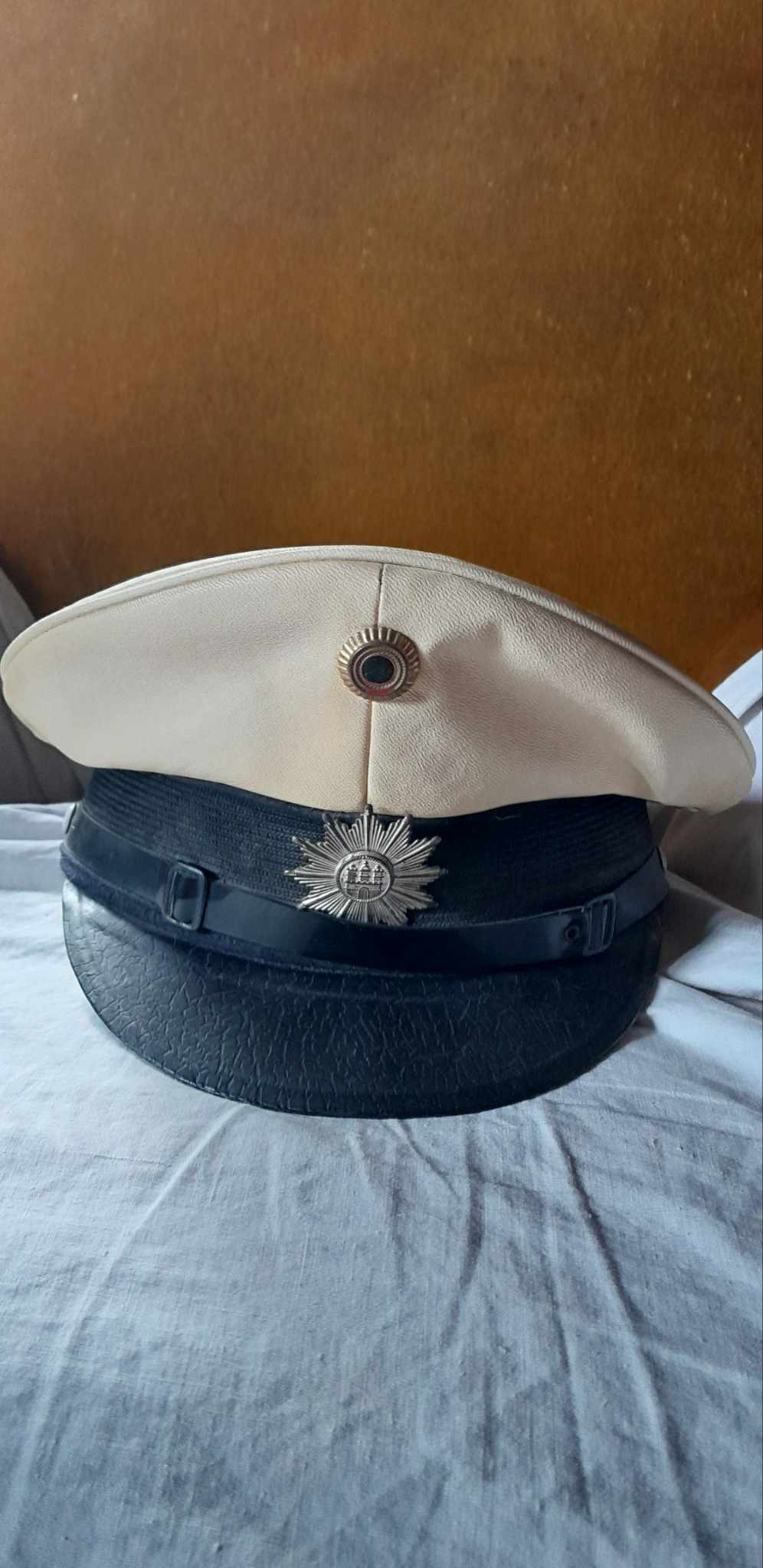 identification casquette allemande 1958 38319310