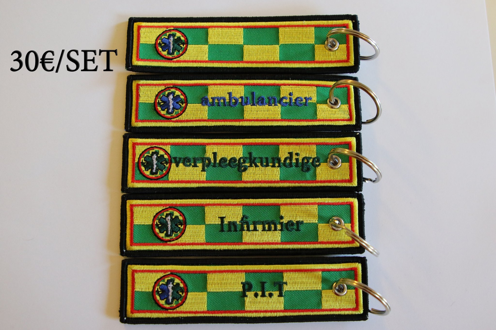 Badges pompiers et services médicaux de Patrick Dumortier 11690710