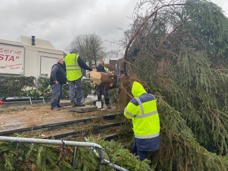 La tempête Bella balaie la Belgique: des dégâts signalés dans plusieurs provinces (27-12-2020 + photos et vidéos) 13380610