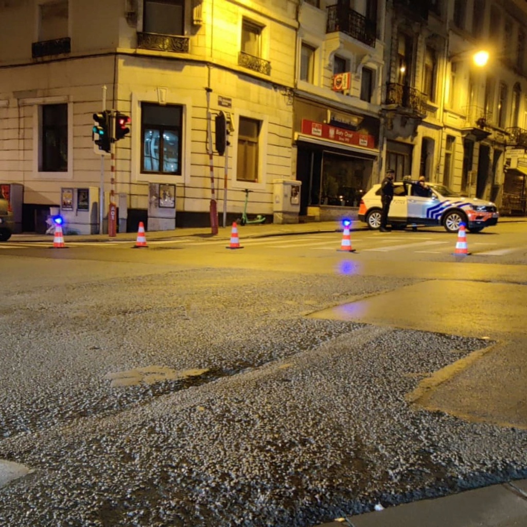 Bruxelles : exercice multidisciplinaire dans le tunnel de la porte de Hal (24 & 25/09/2021 + photos) 24278810