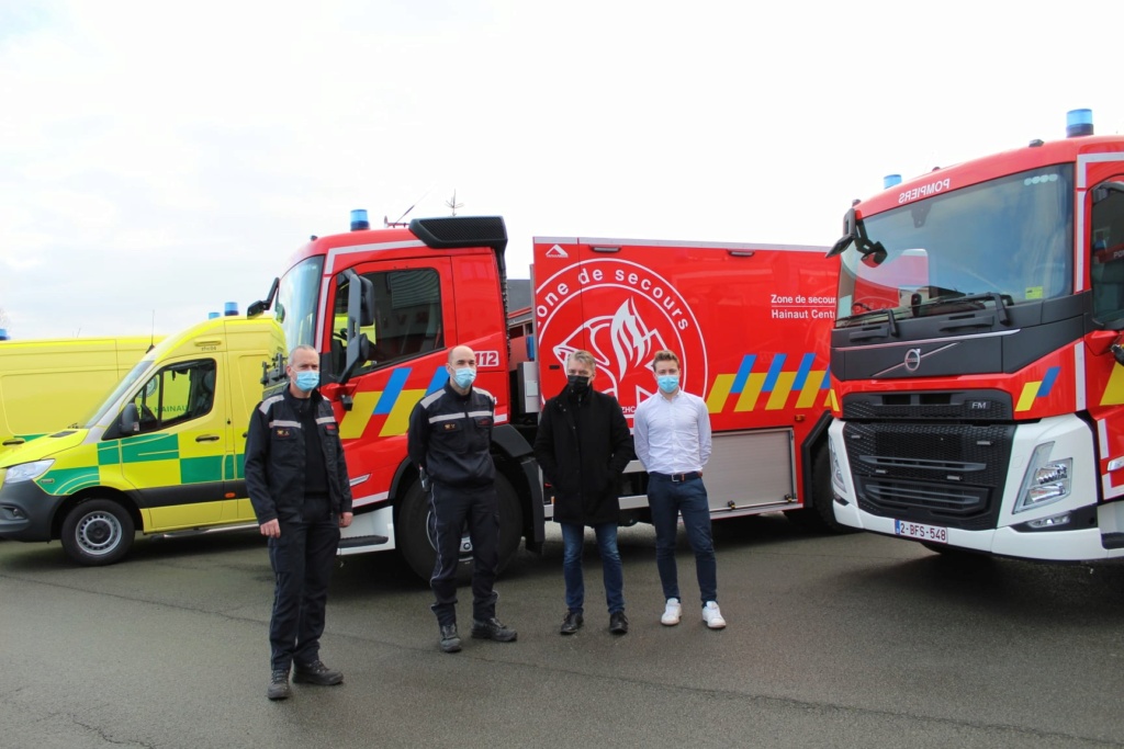 Citernes et ambulances pour la ZS Hainaut Centre 26989310