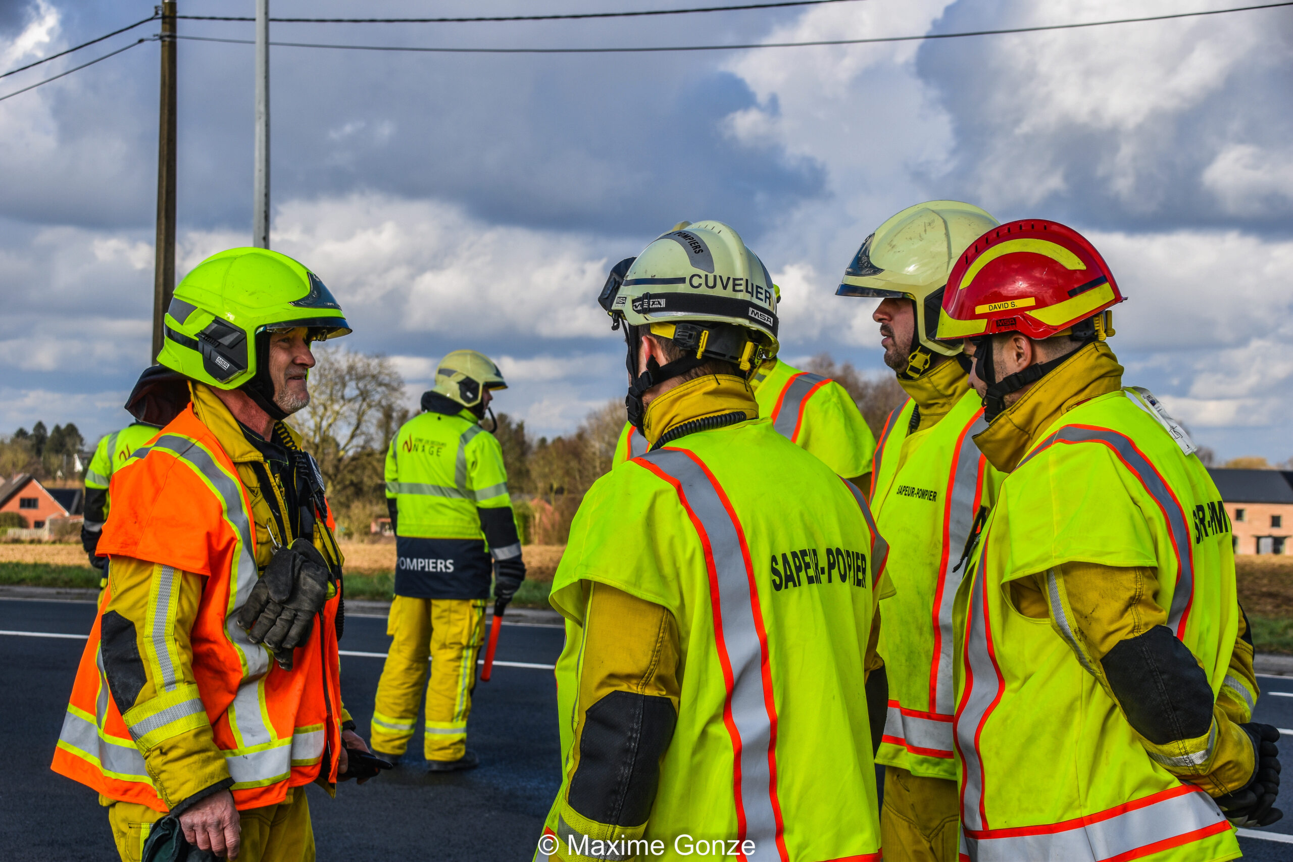 Exercice SRI Gembloux : un cheval happé par un automobiliste (vidéo + photos) 3f4bdd10