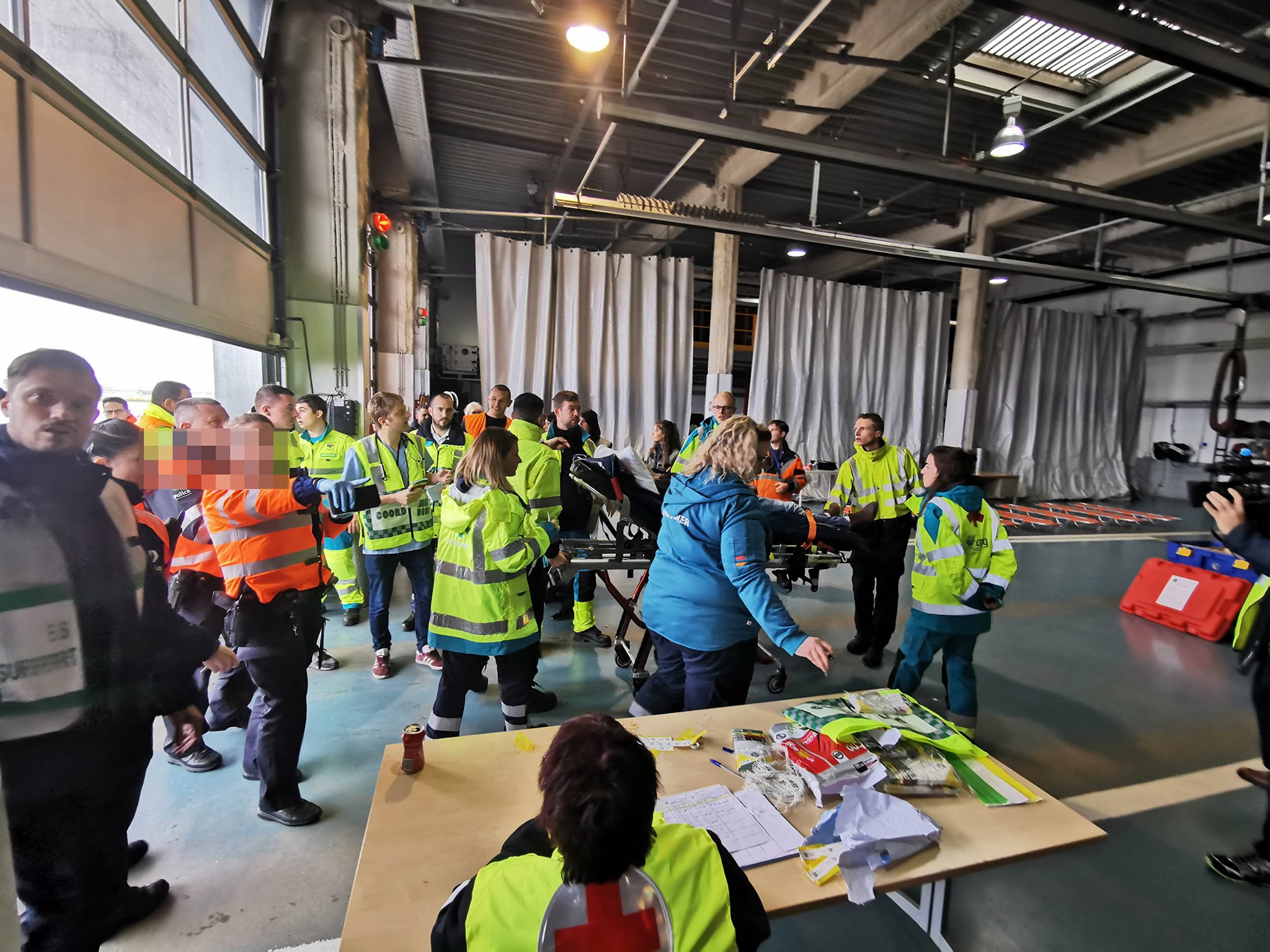 Un exercice catastrophe à l'aéroport de Charleroi (16/10/2019 + photos) 73388410