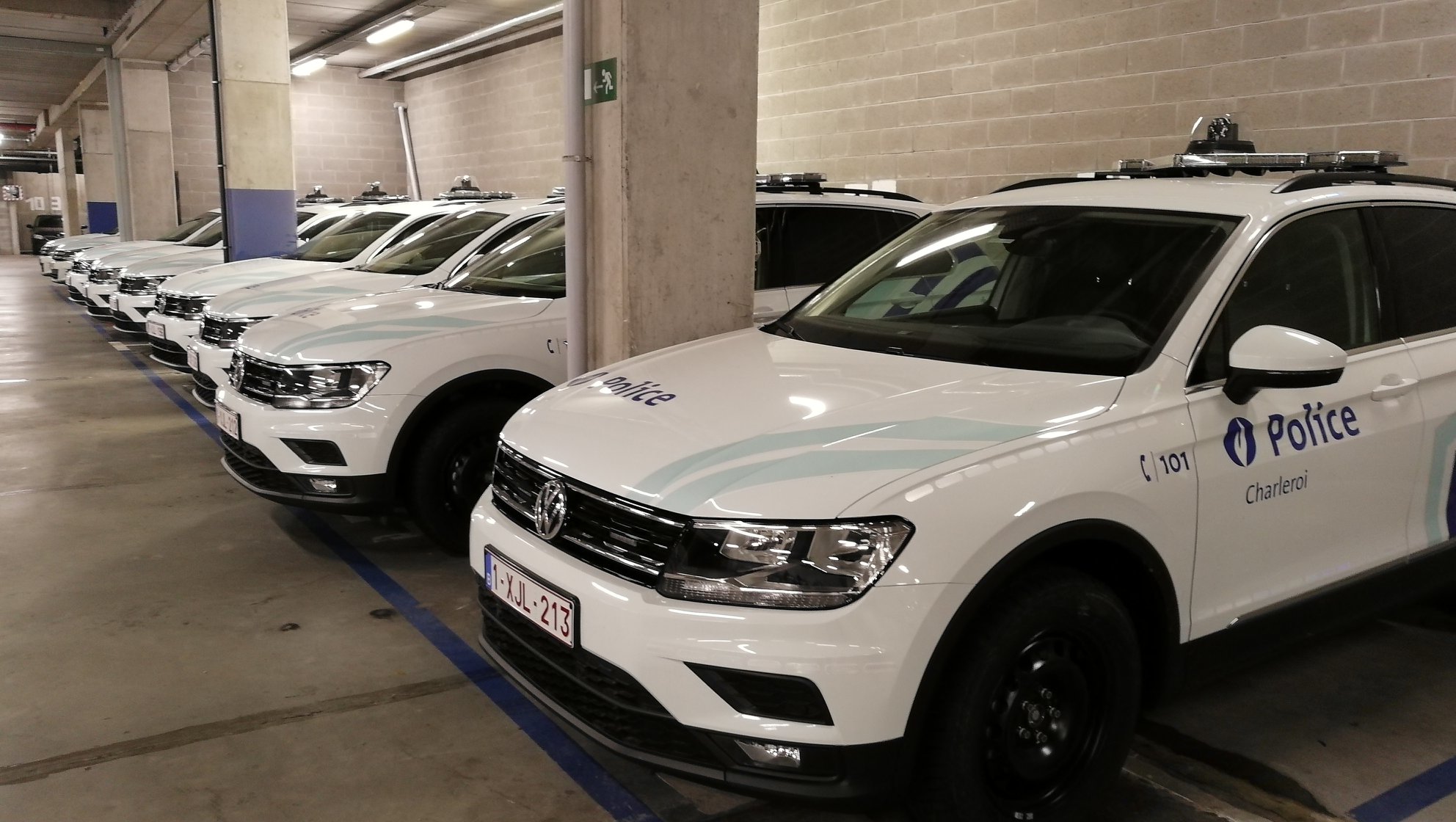 Nouvuaux véhicules pour la Police de Charleroi 85142610