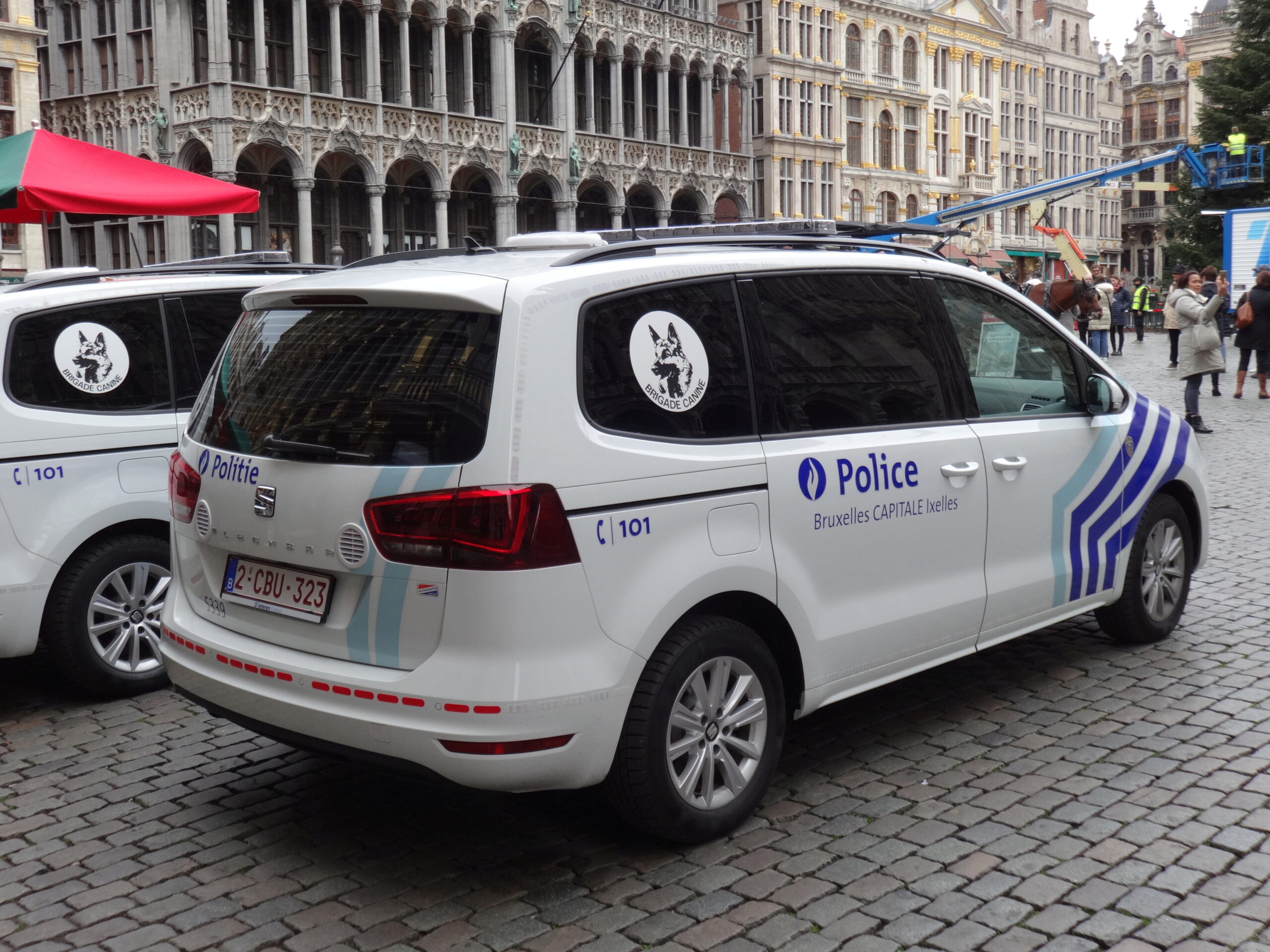 Zone de police Bruxelles Capitale Ixelles (ZP 5339 - PolBru) - Page 4 Alhamb13