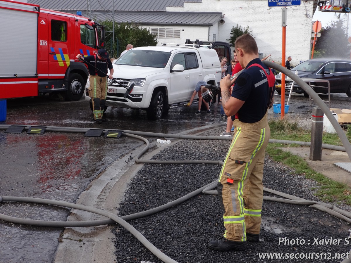 Car-Wash des Pompiers de Wavre - 8ieme édition (16/09/2018 + photos) Dsc08610
