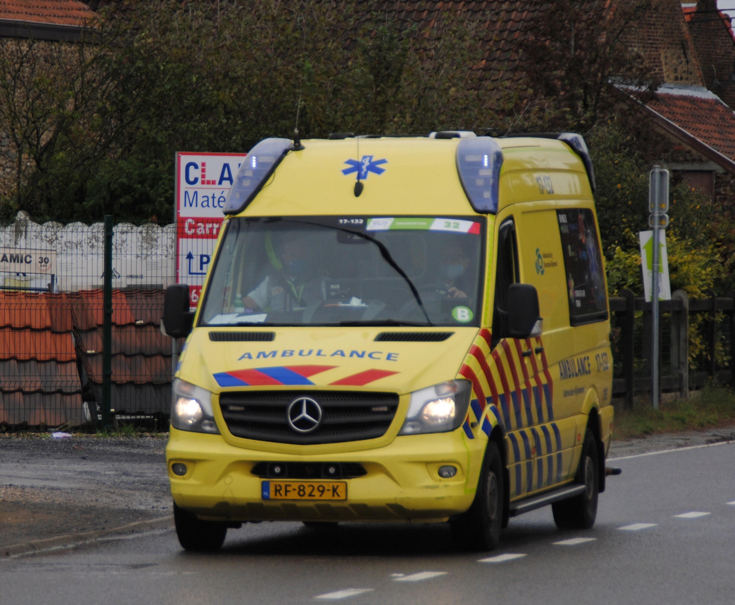 Ambulances des Pays Bas  Dsc_0458