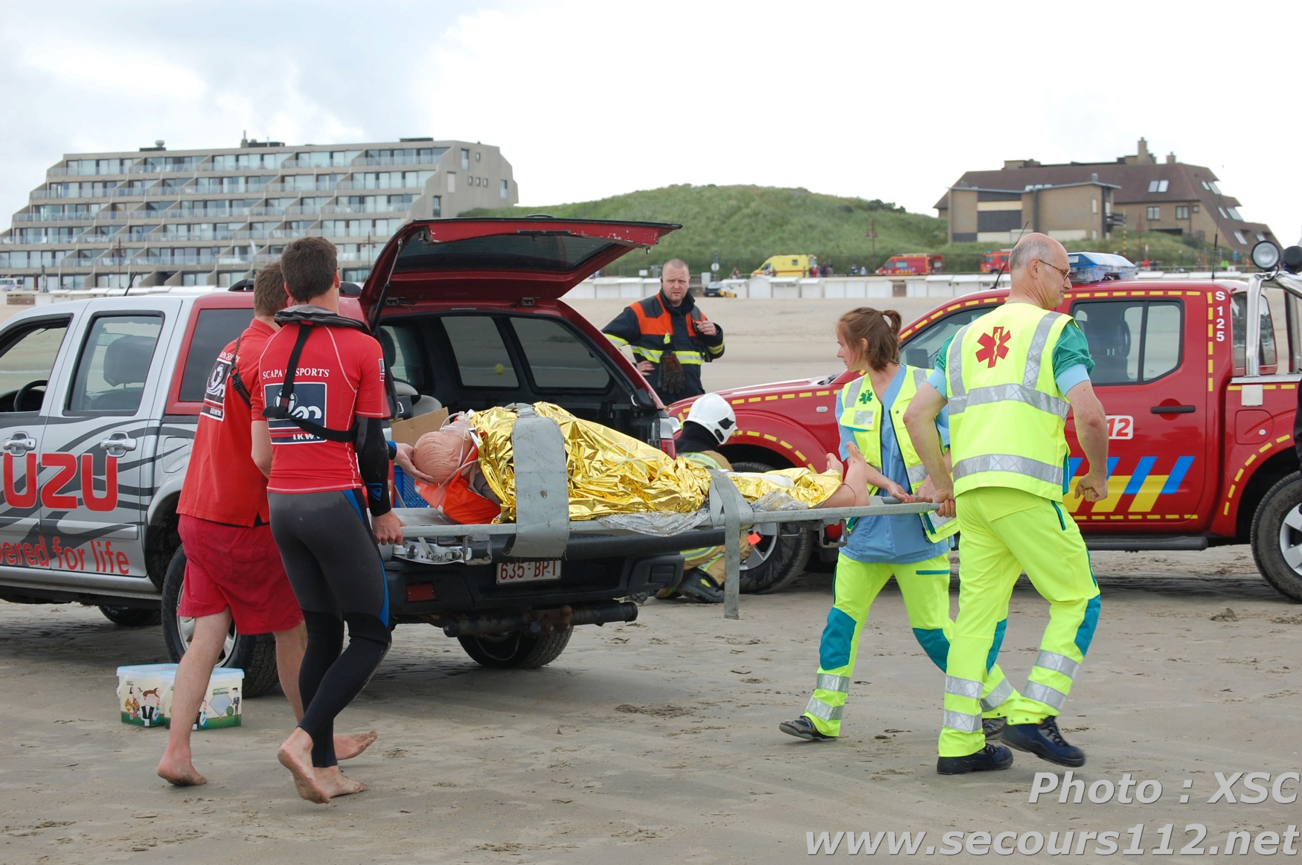 De Haan : Exercice de sauvetage côtier (4/07/2016 + photos) Dsc_0933