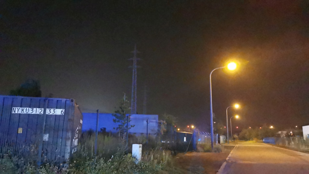 Montignies-sur-Sambre : Important incendie dans un garage (13-09-2021 + photos) Img_2576