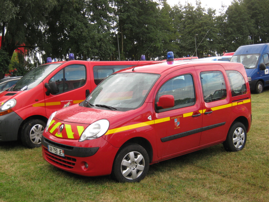 Pompiers du Gard (SDIS30 - France) Kangoo13