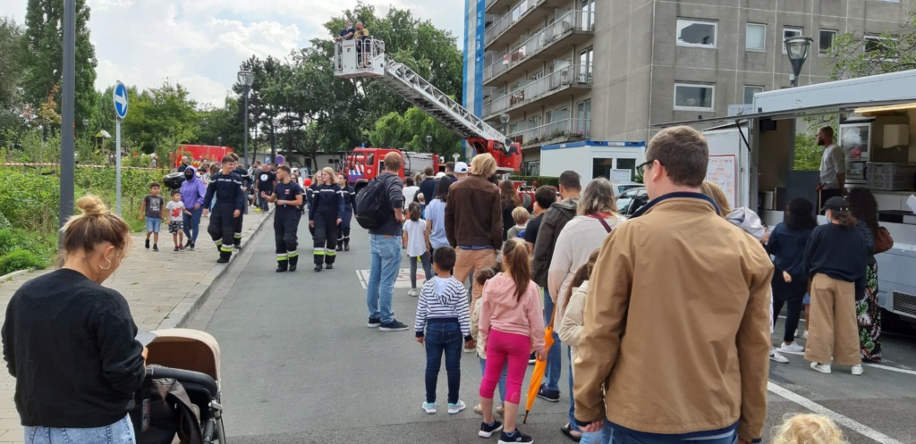 A la rencontre des Pompiers de Bruxelles (28-802021 + photos) Whats150