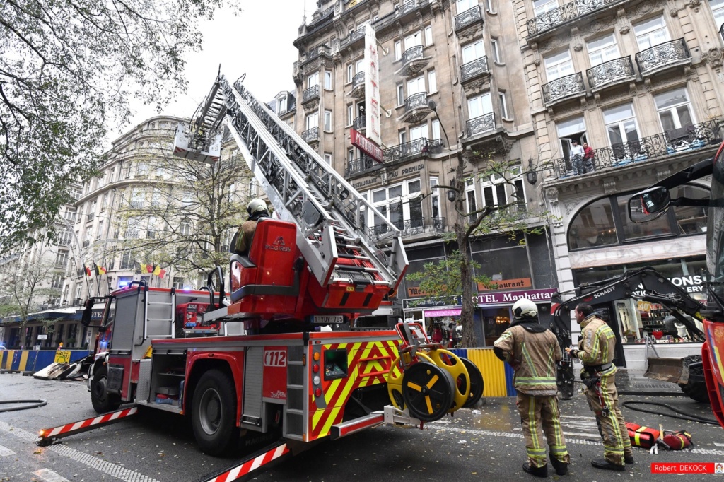 Incendie dans un hôtel du centre de Bruxelles (26-11-2021 + photos) Whats318
