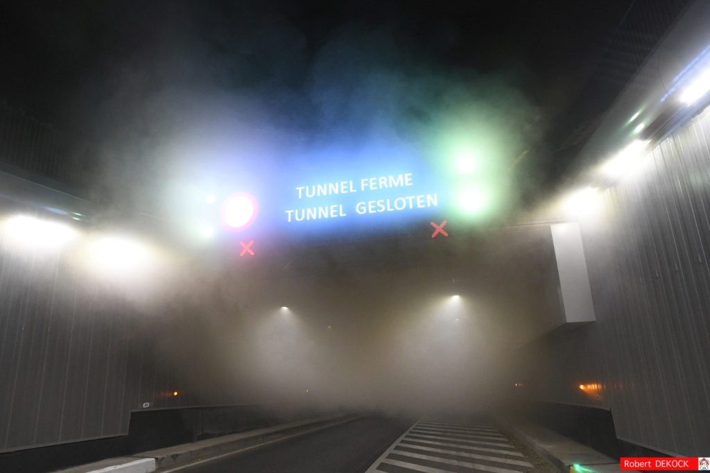 Bruxelles : exercice dans le tunnel Annie Cordy (14-04-2022 + photos & vidéos) Whats677