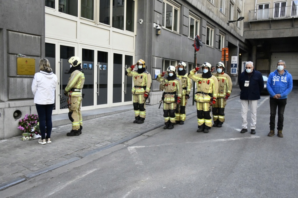 Bruxelles : 1/05/1985 : Attentat des CCC rue des Sols: 2 pompiers tués Whatsa34