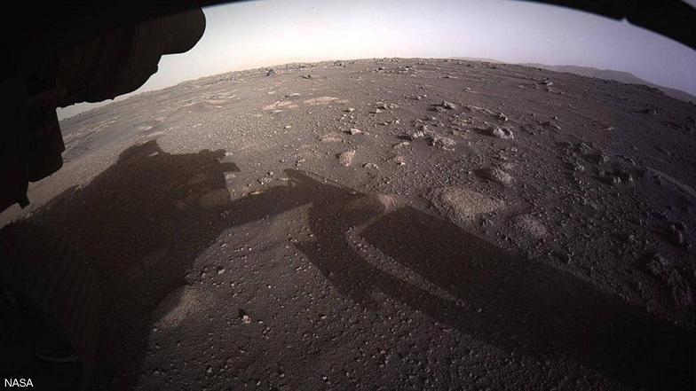 صور بانورامية من ناسا لفك ألغاز المريخ Ns310