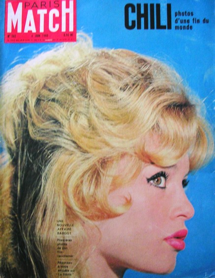 PARIS MATCH 1960_011