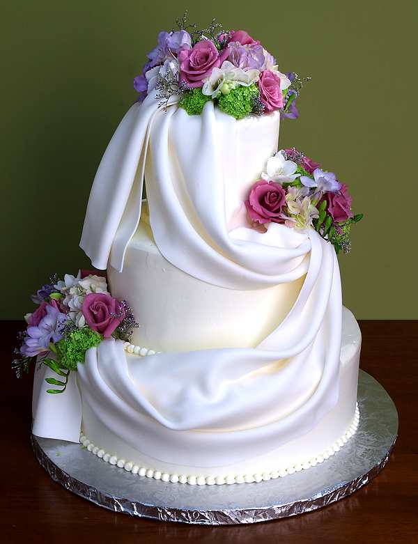 Wedding cakes 08040111