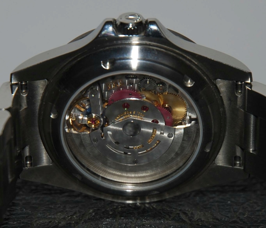 Différents systèmes de remontages automatiques sur les montres. 048a11