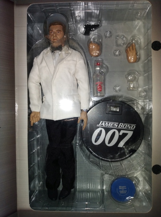 James Bond Agente 007 (collezione di spezialagent) - Pagina 2 Img_2211
