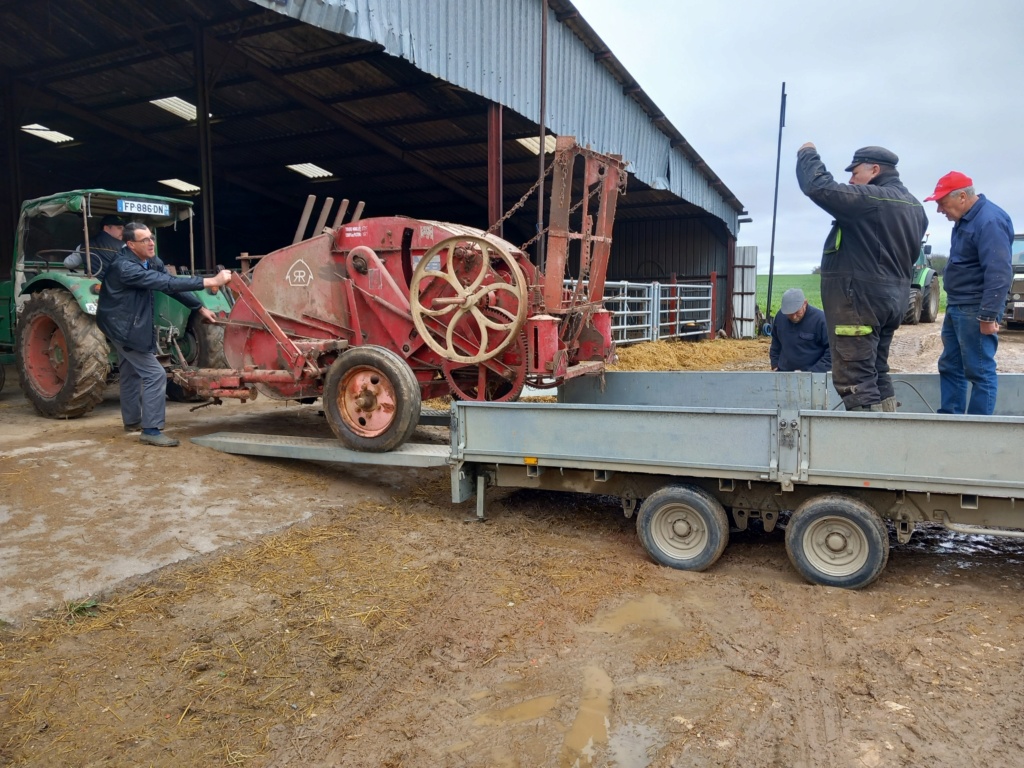 Les Tracteurs de Clem - Page 14 20240311