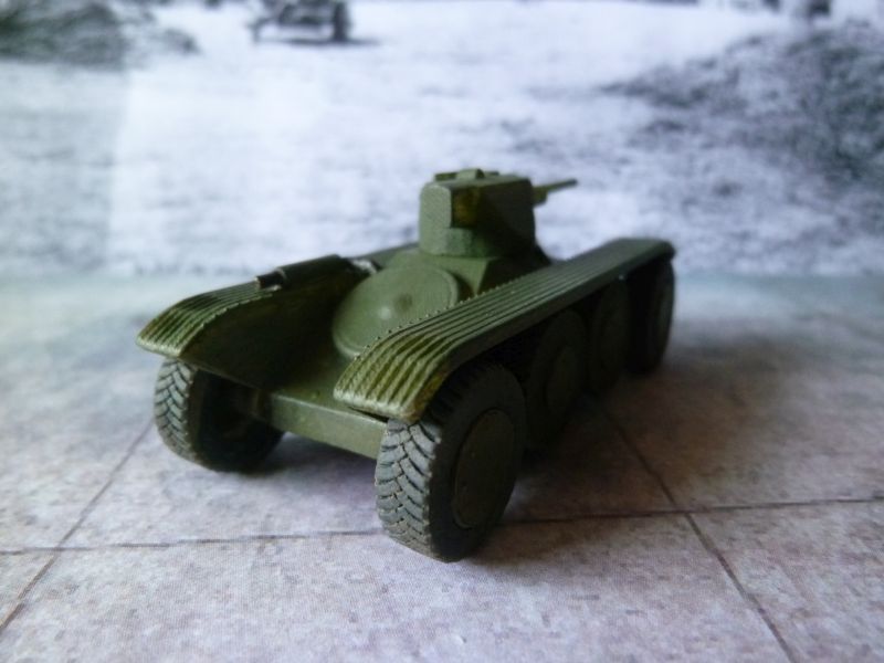 [Panzer Printer] Panhard voiture spécaile 201 - AMR 40P P1100037