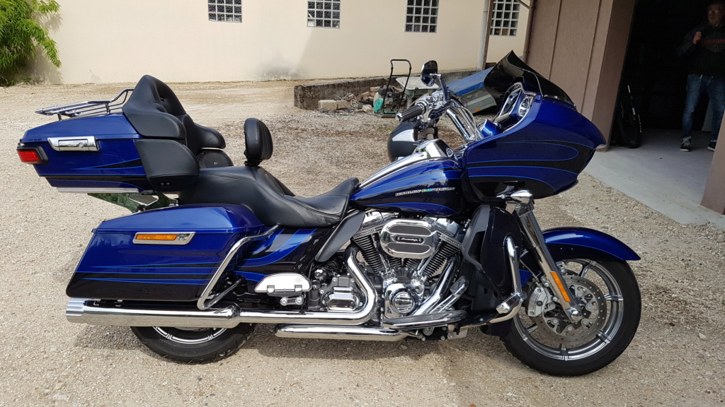 Road Glide Ultra CVO 2015 20180810