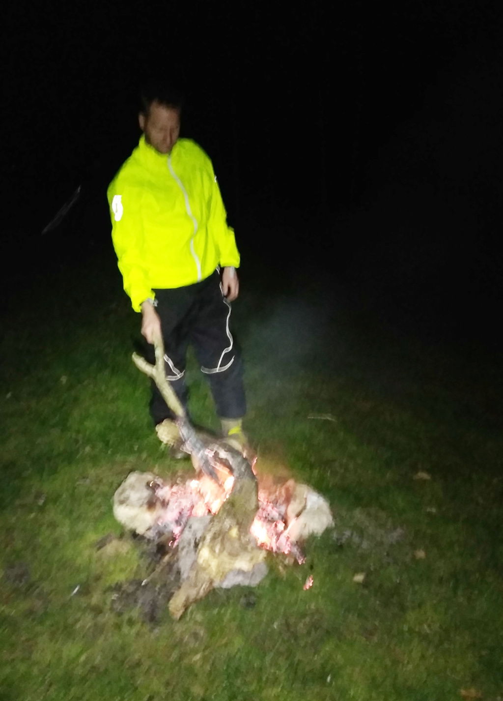 Sortie Pique-Nique : Week end T&B dans les Pyrénées - Page 4 Bivoua10