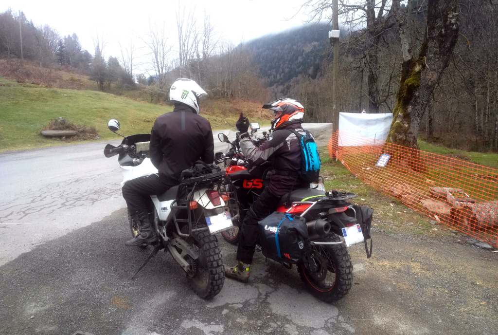Sortie Pique-Nique : Week end T&B dans les Pyrénées - Page 4 Dzopar10