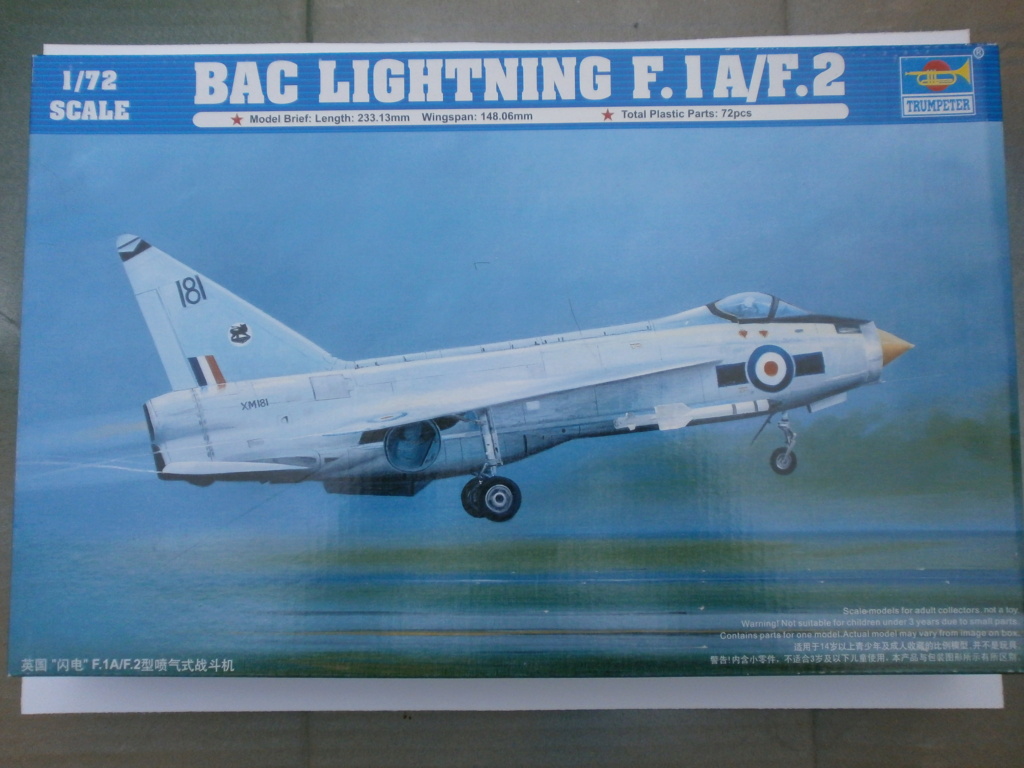 [Trumpeter] English Electric Lightning F1A - Terminé 185