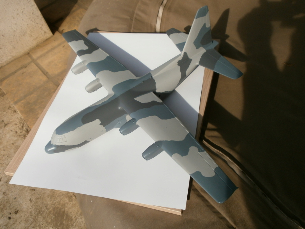 [Italeri] Lockheed C 130 H Hercules - Terminé - Page 3 3714