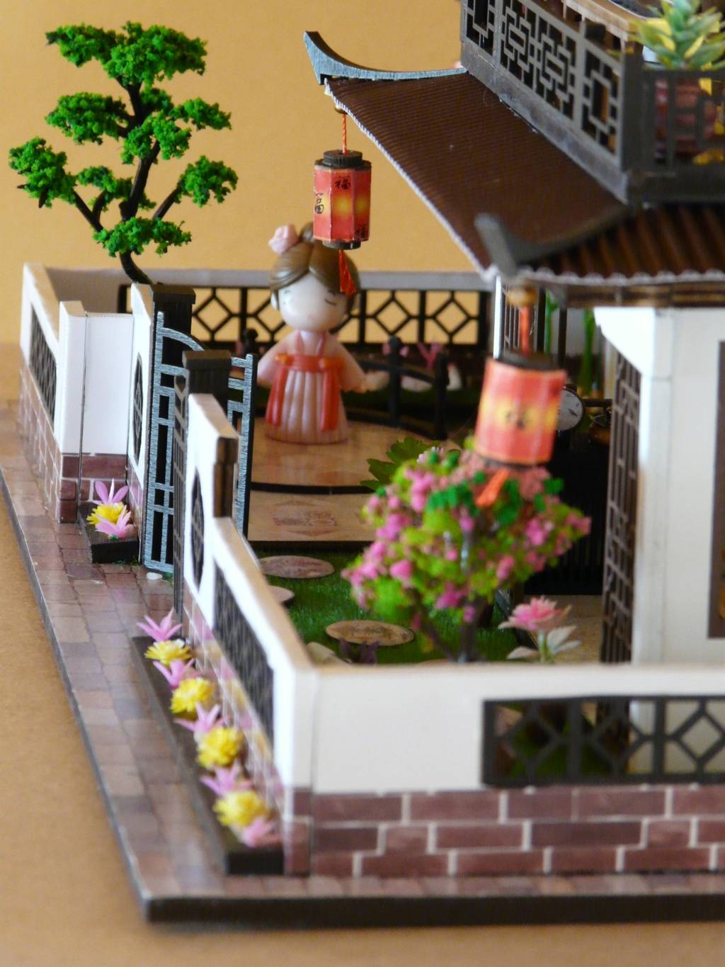 *1/24 Villa Chinoise - DIY mini dolls house, marque ? P1170126